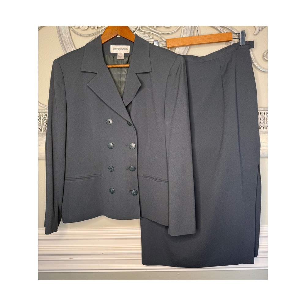 Jones New York Charcoal Gray Double Breasted Skirt Suit Set Size 12 EUC